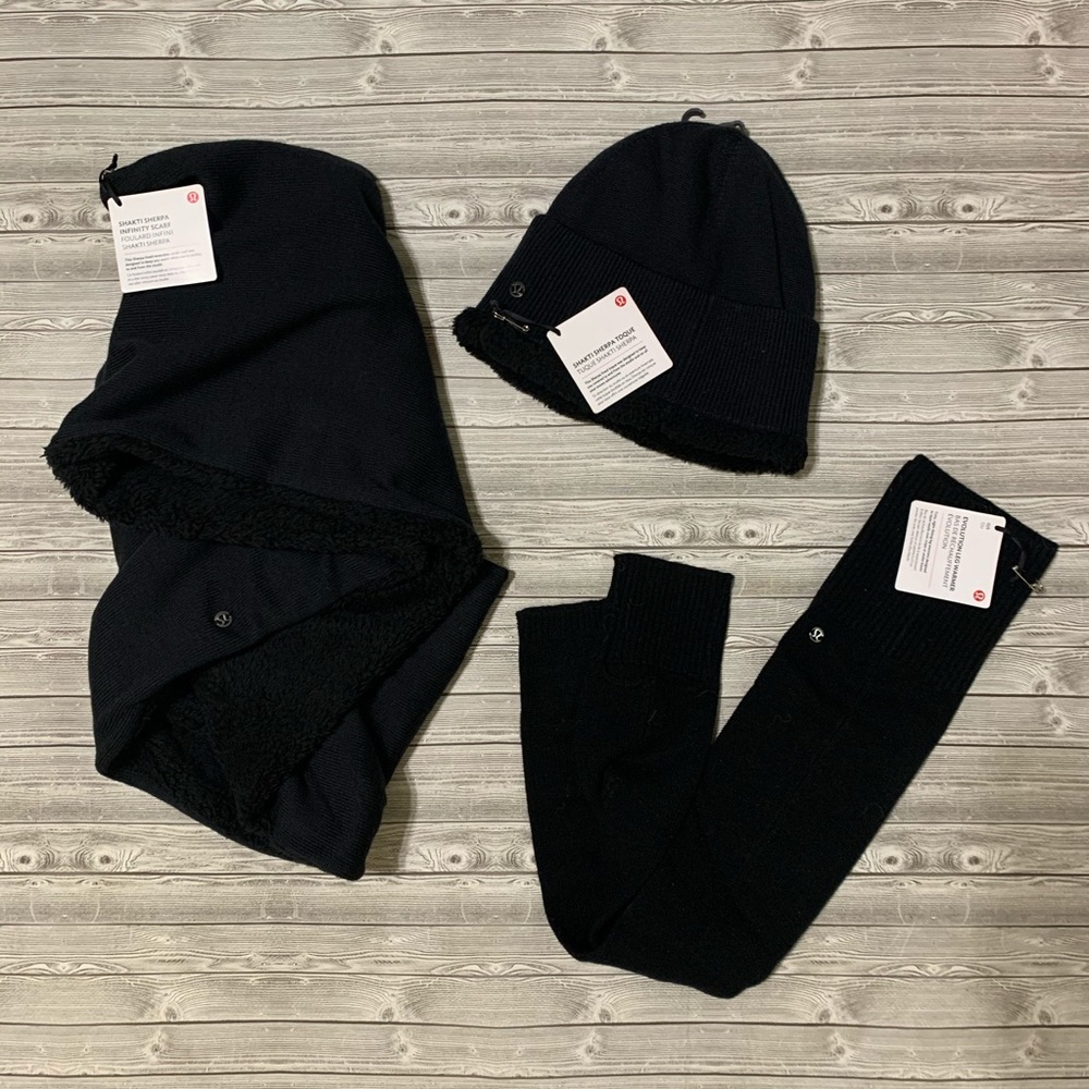 NWT lululemon Sherpa winter accessories